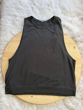 Lululemon mesh top